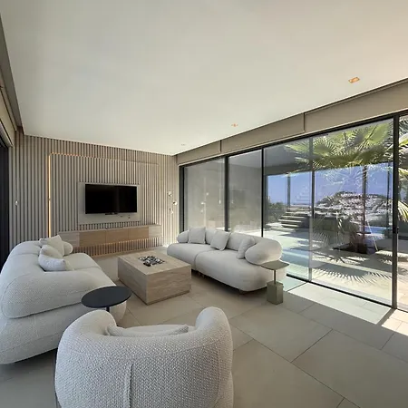Yalikavak Villa With Pool Garden Sea View * Bodrum