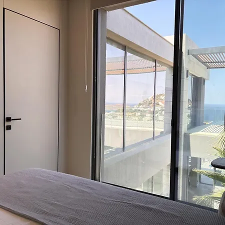 Yalikavak With Pool Garden Sea View Holiday home *