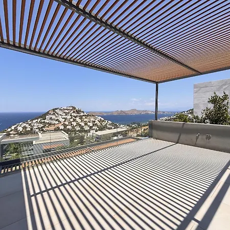 Yalikavak Villa With Pool Garden Sea View * Bodrum