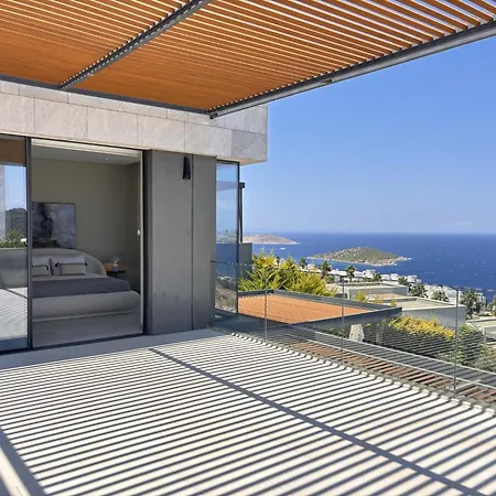 Yalikavak Villa With Pool Garden Sea View
