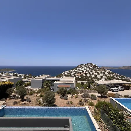 Yalikavak Villa With Pool Garden Sea View *
